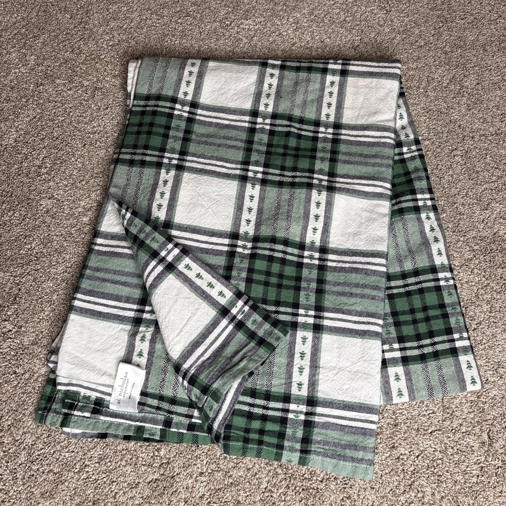 St. Nicholas Square Christmas Tablecloth Green Plaid Trees Holiday Farmhouse